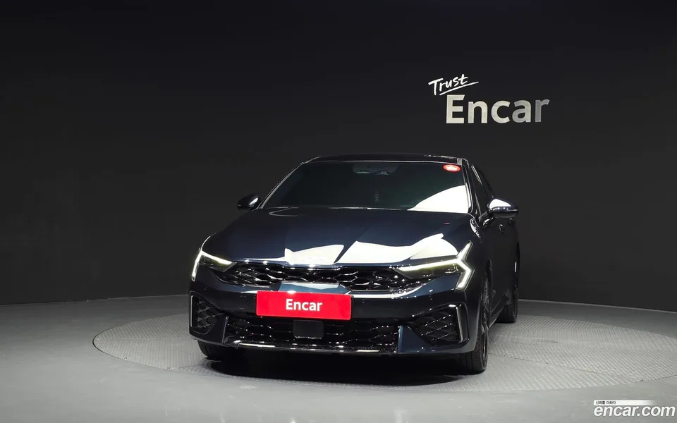 Kia K5 Hybrid 2024 — миниатюра 3