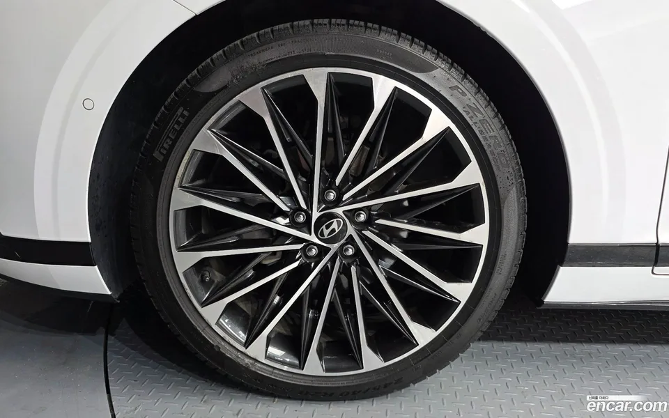 Hyundai Grandeur Hybrid 2023 — миниатюра 2