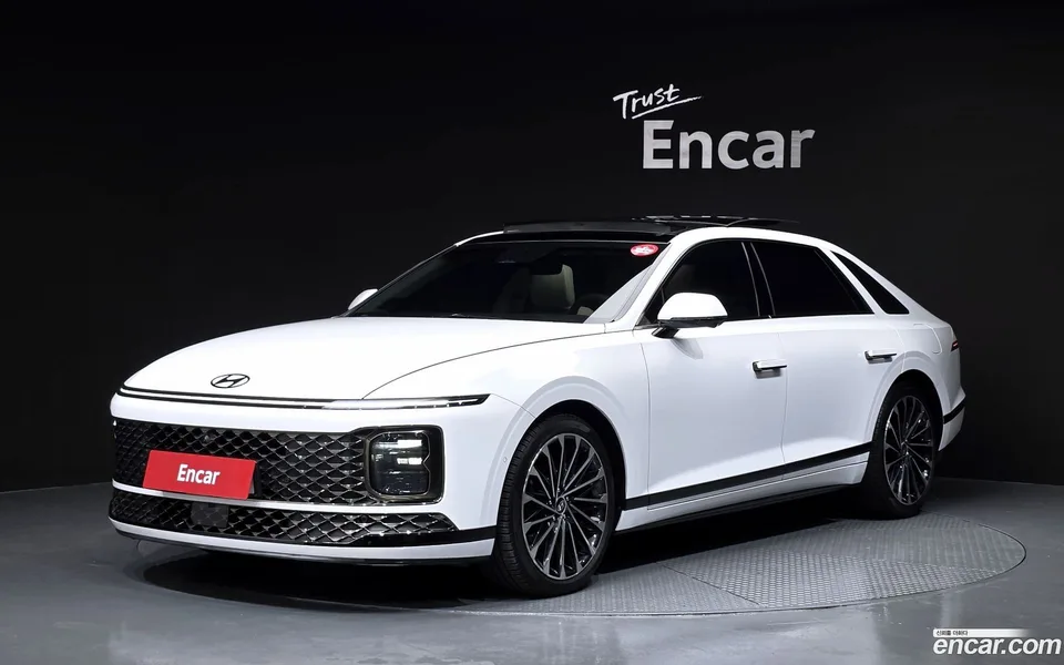 Hyundai Grandeur Hybrid 2023 — фото 1, купить с доставкой в Москву