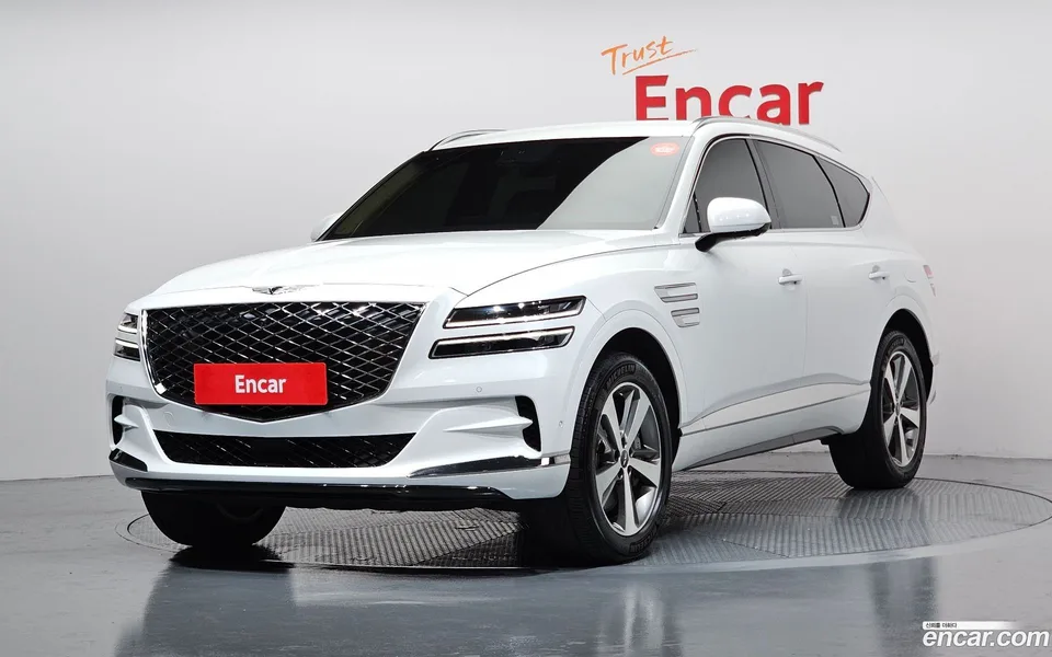 Genesis GV80 2.5T AWD 2023 — photo 1, buy with delivery to Moscow