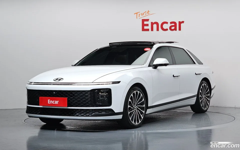 Hyundai Grandeur Hybrid 2025 — photo 1, buy with delivery to Moscow