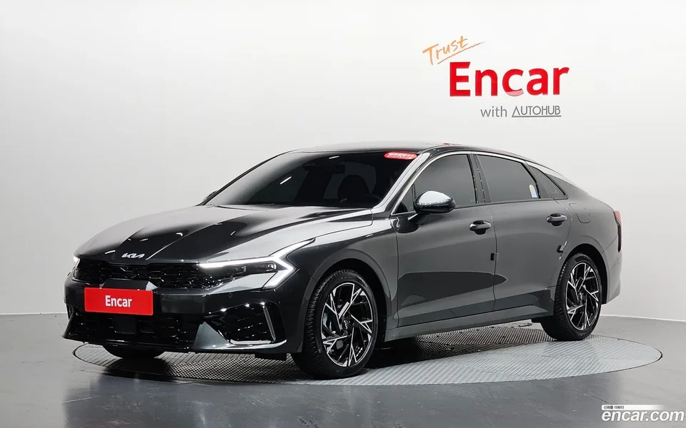 Kia K5 2.0 2025 — фото 1, купить с доставкой в Москву