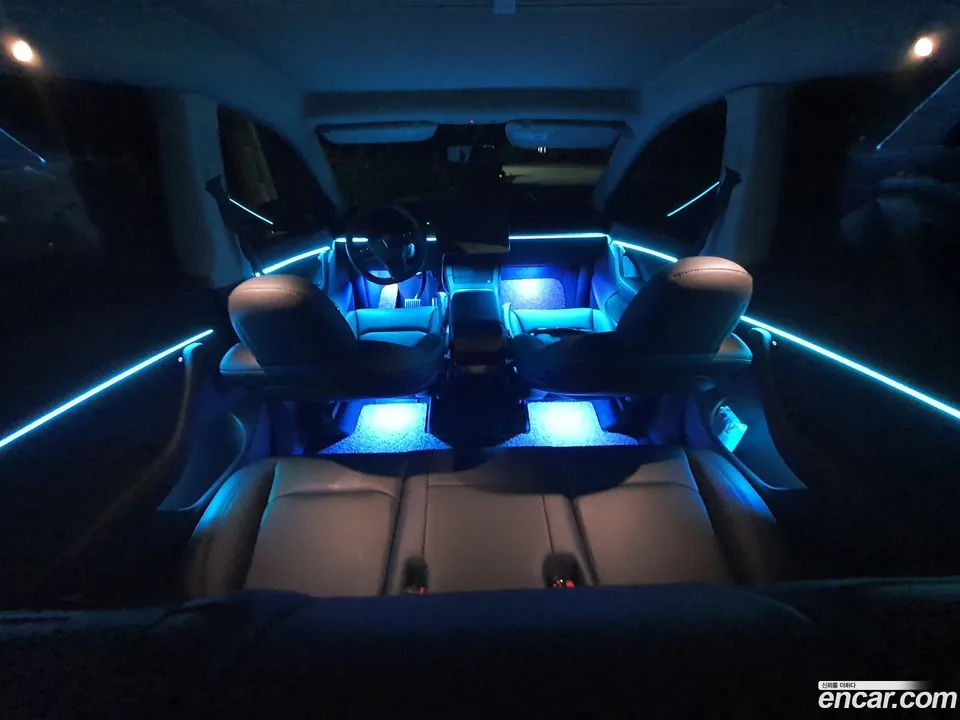 Tesla Model Y AWD 2022 — photo 1, buy with delivery to Moscow