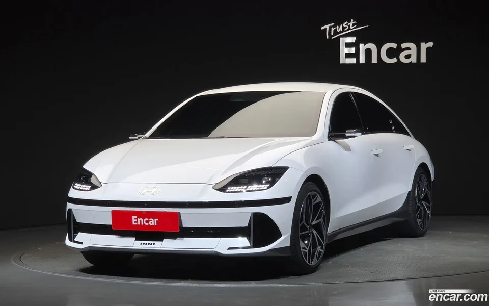 Hyundai Ioniq 6 2022 — photo 1, buy with delivery to Moscow