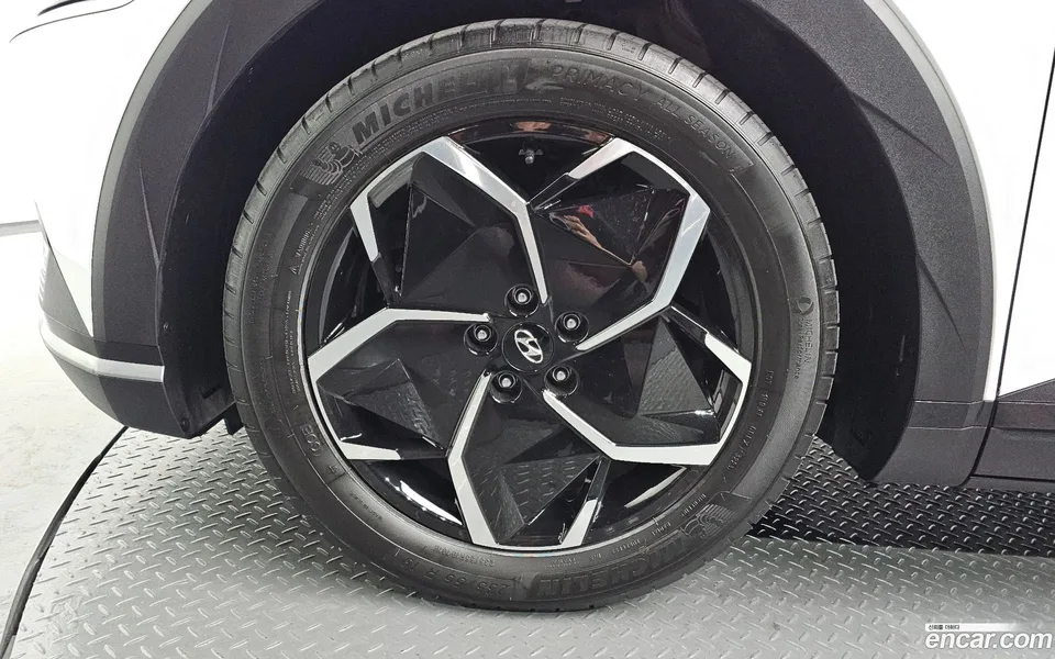 Hyundai Ioniq 5 2024 — thumbnail 2