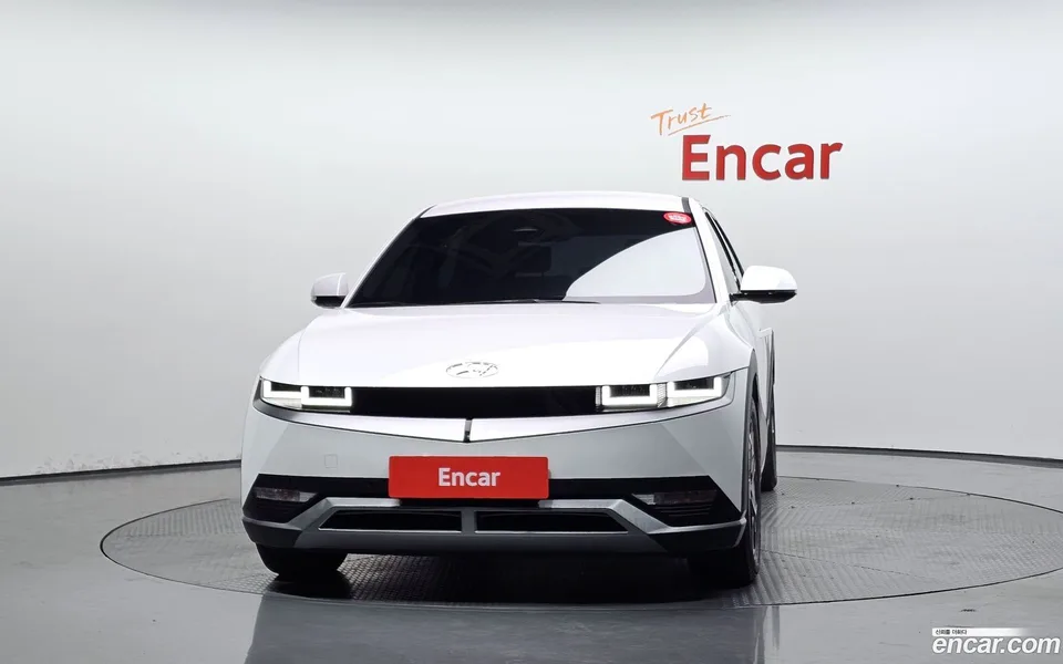 Hyundai Ioniq 5 2024 — thumbnail 3