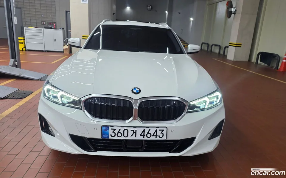 BMW 3 Series 320i 2025 — photo 1, buy with delivery to Moscow