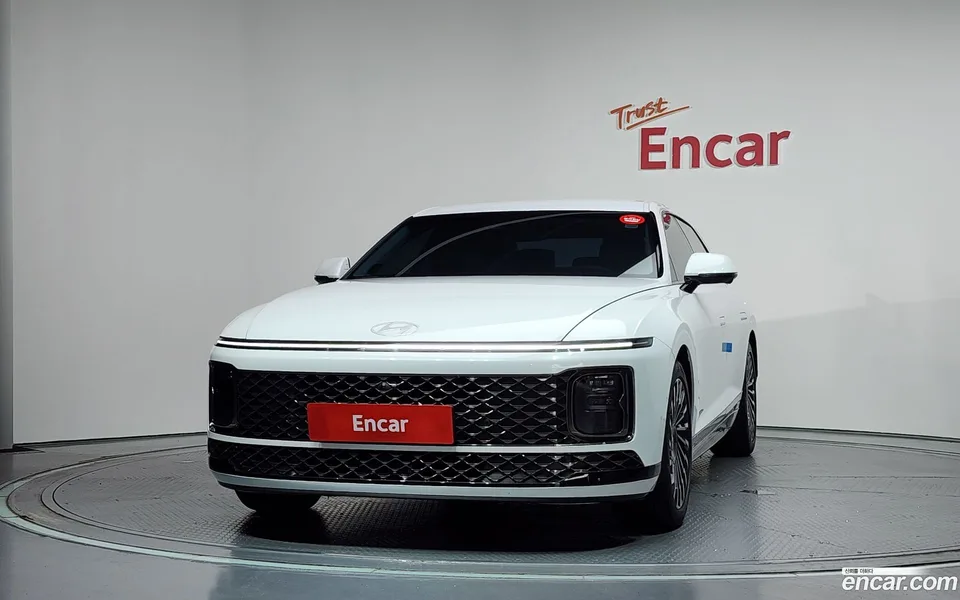 Hyundai Grandeur Hybrid 2024 — thumbnail 3
