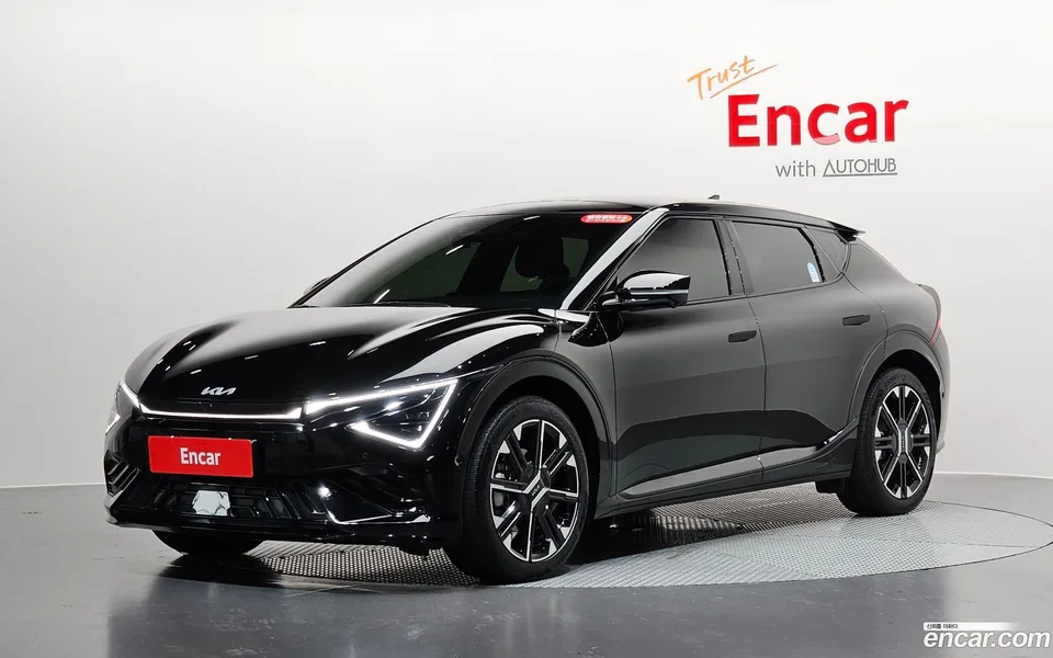 Kia EV6 4WD 2024 — photo 1, buy with delivery to Moscow