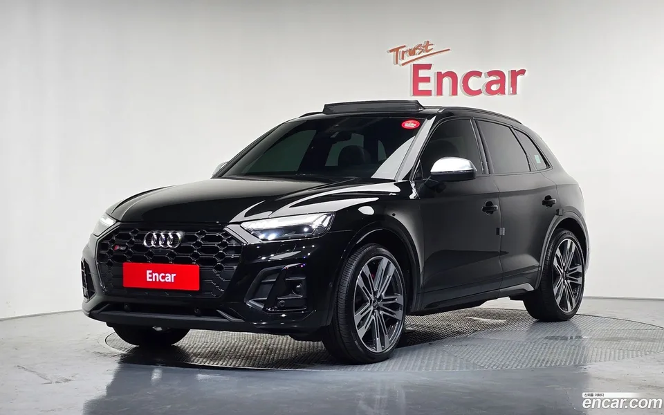 Audi SQ5 3.0 TFSI 2022 — photo 1, buy with delivery to Moscow