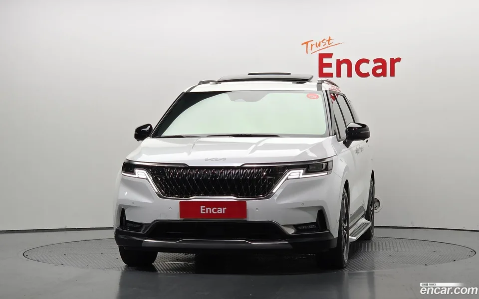 Kia Carnival 9 2022 — thumbnail 3