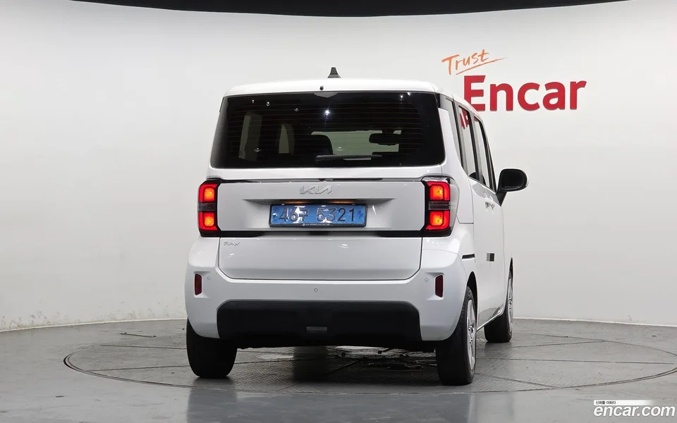 Kia Ray EV 2023 — thumbnail 4