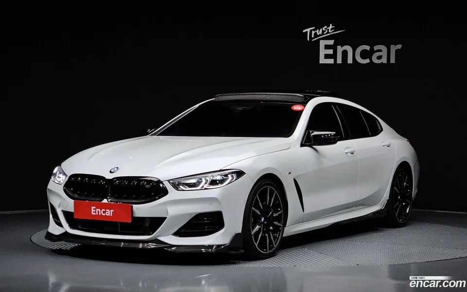 BMW 8 Series M850i xDrive 2024 — photo 1, buy with delivery to Moscow