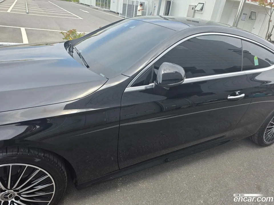 Mercedes-Benz CLE-Class CLE200 2025 — thumbnail 3
