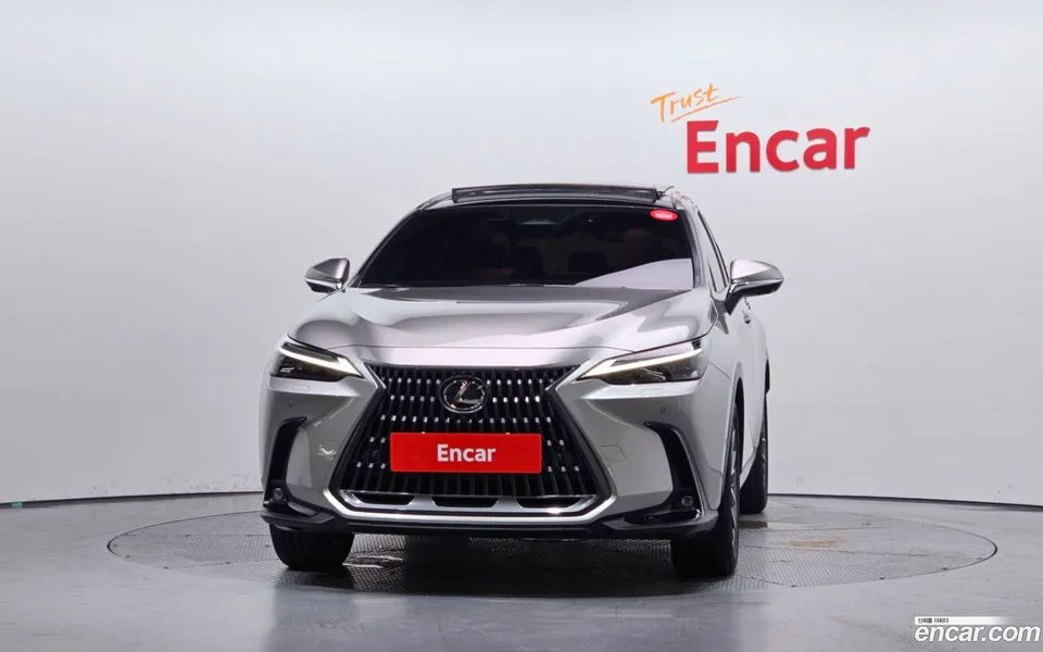 Lexus NX 350h 2024 — thumbnail 3