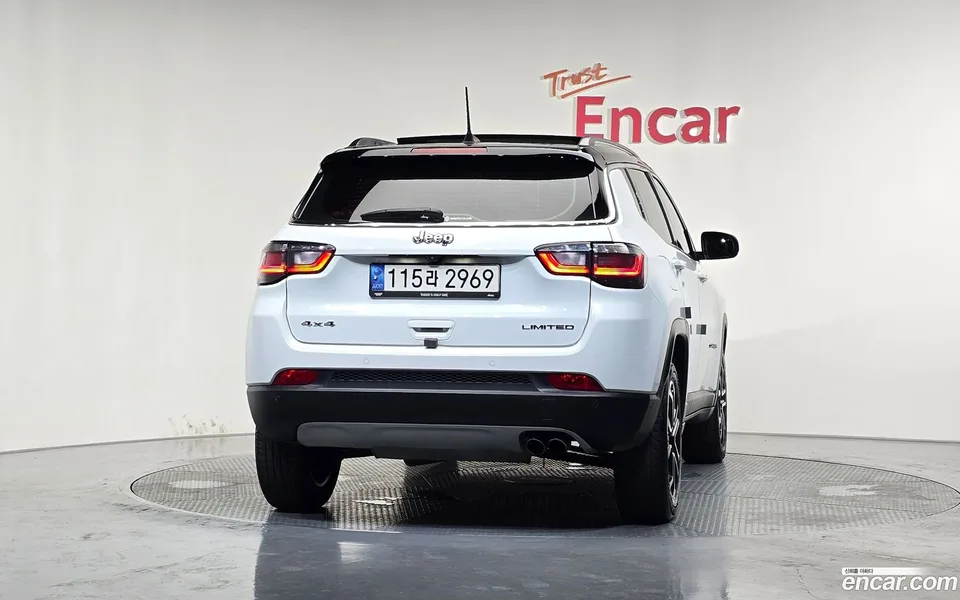 Jeep Compass 2.4 AWD 2022 — thumbnail 4
