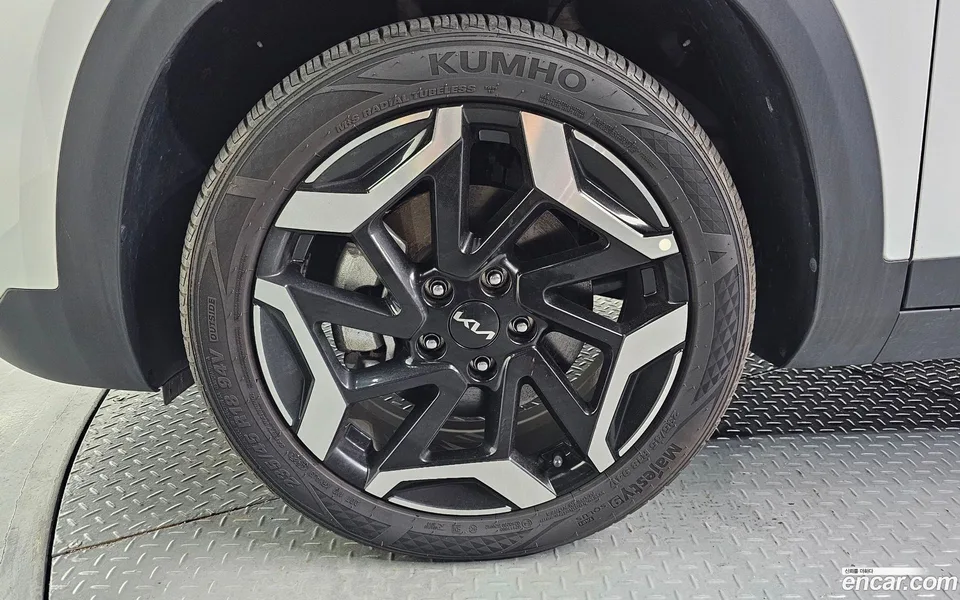 Kia Seltos 1.6 2WD 2022 — thumbnail 2