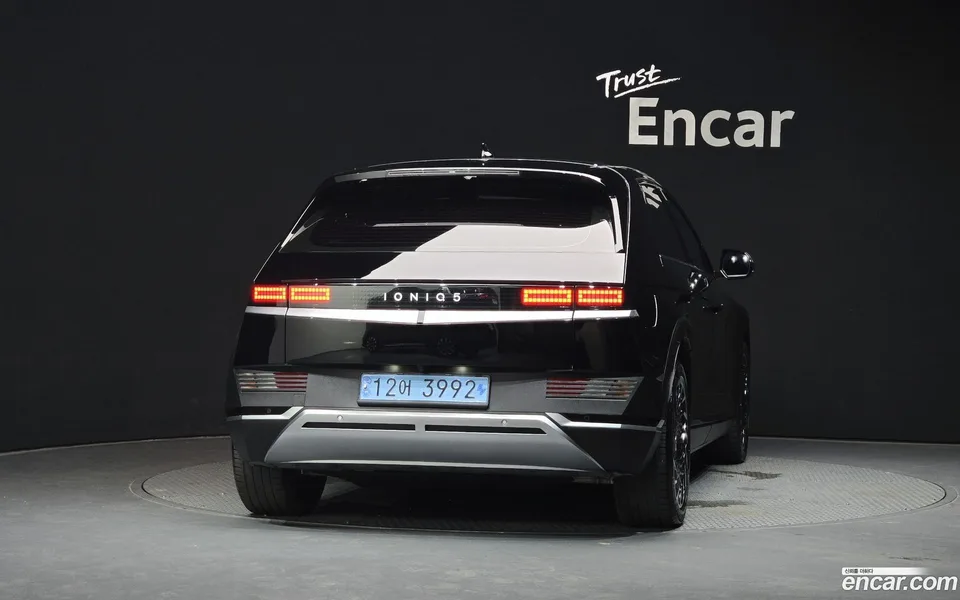 Hyundai Ioniq 5 2024 — thumbnail 4