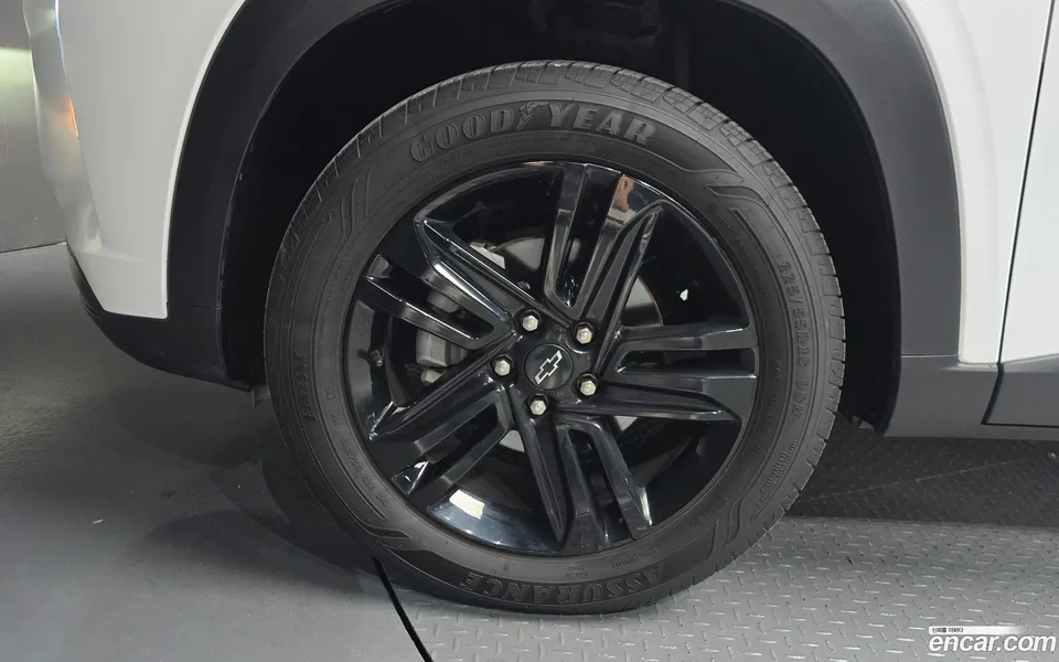 Chevrolet Trax Crossover 1.2 ACTIV 2023 — миниатюра 5