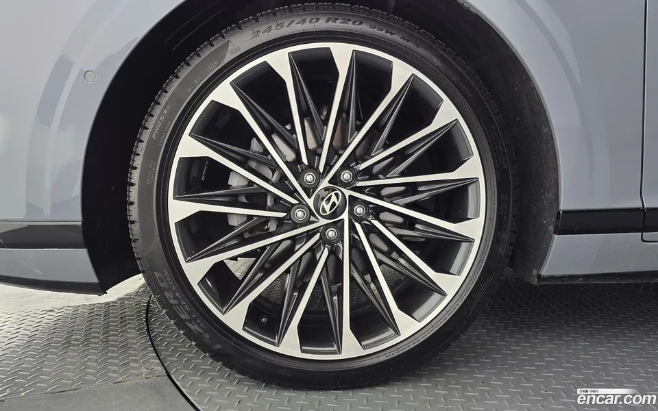 Hyundai Grandeur 2.5 2WD 2024 — thumbnail 2