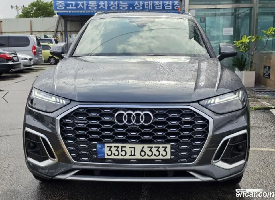 Audi Q5 40 TDI 2023 — photo 1, buy with delivery to Moscow