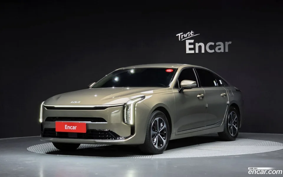 Kia K8 Hybrid 2024 — photo 1, buy with delivery to Moscow