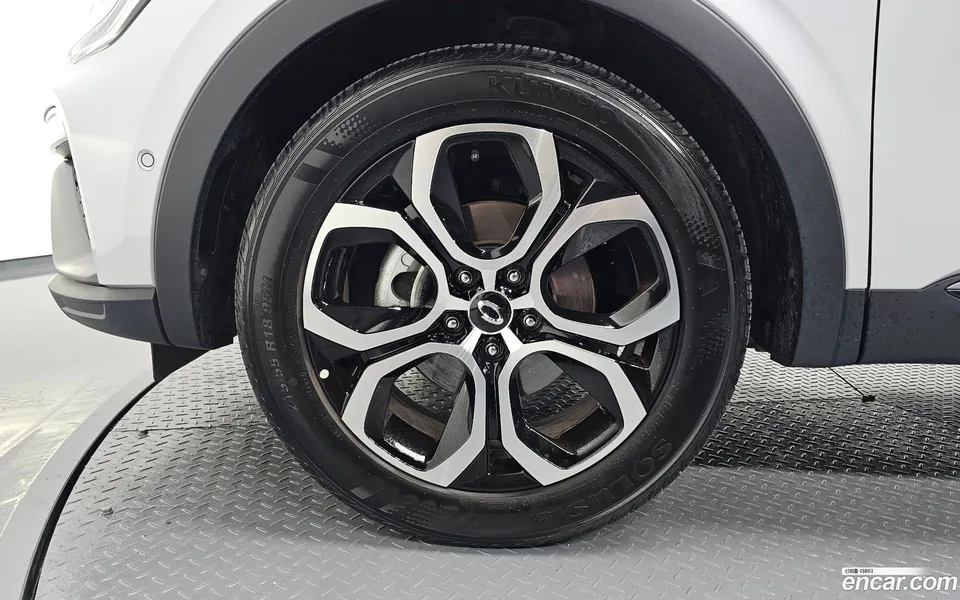 Renault Samsung XM3 (Arkana) 1.6 E-TECH 2022 — thumbnail 2