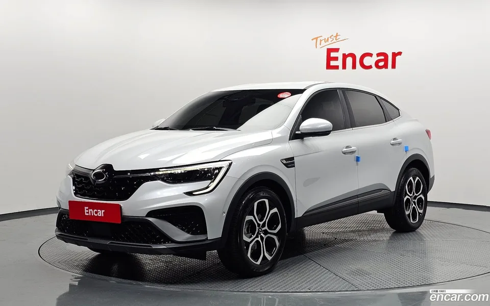 Renault Samsung XM3 (Arkana) 1.6 E-TECH 2022 — photo 1, buy with delivery to Moscow