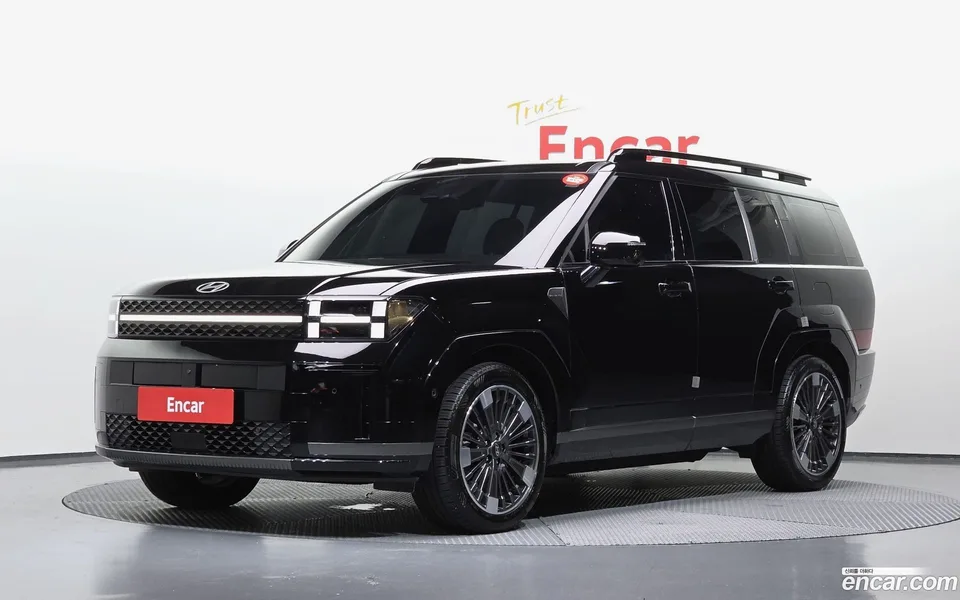 Hyundai SantaFe HEV 1.6 4WD 2023 — photo 1, buy with delivery to Moscow