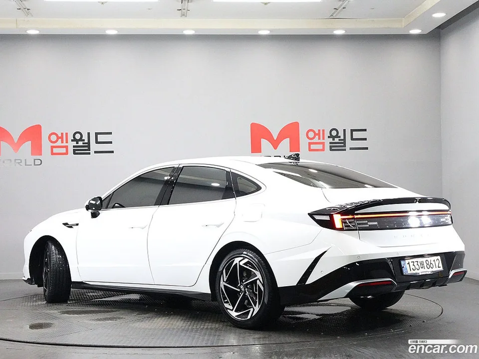 Hyundai Sonata The Edge 2.0 2023 — thumbnail 3
