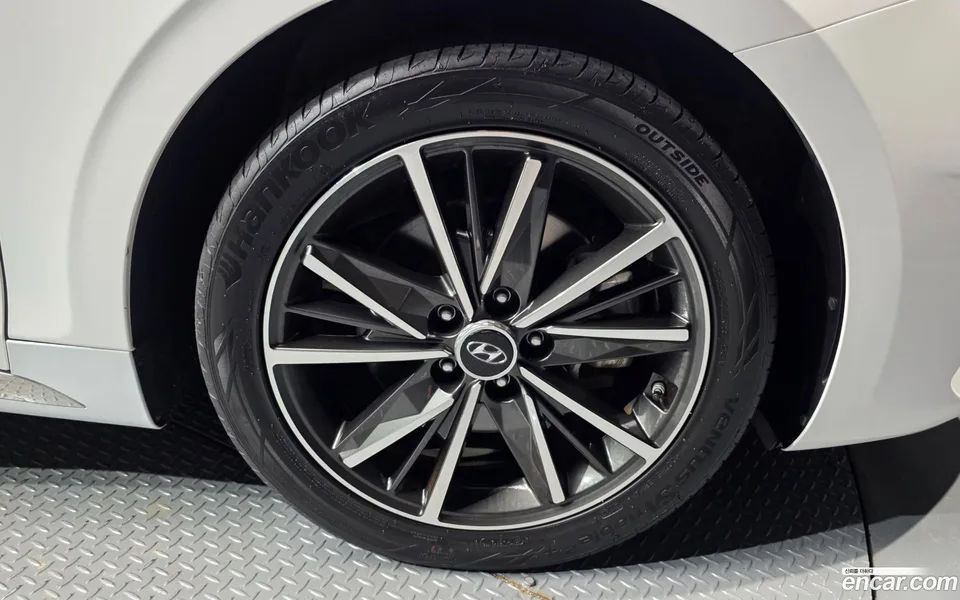 Hyundai Grandeur IG 2.5 2022 — thumbnail 2