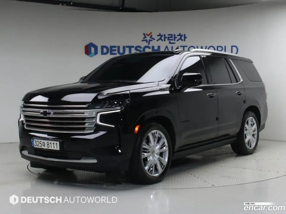 Chevrolet Tahoe 6.2 4WD 2022 — photo 1, buy with delivery to Moscow