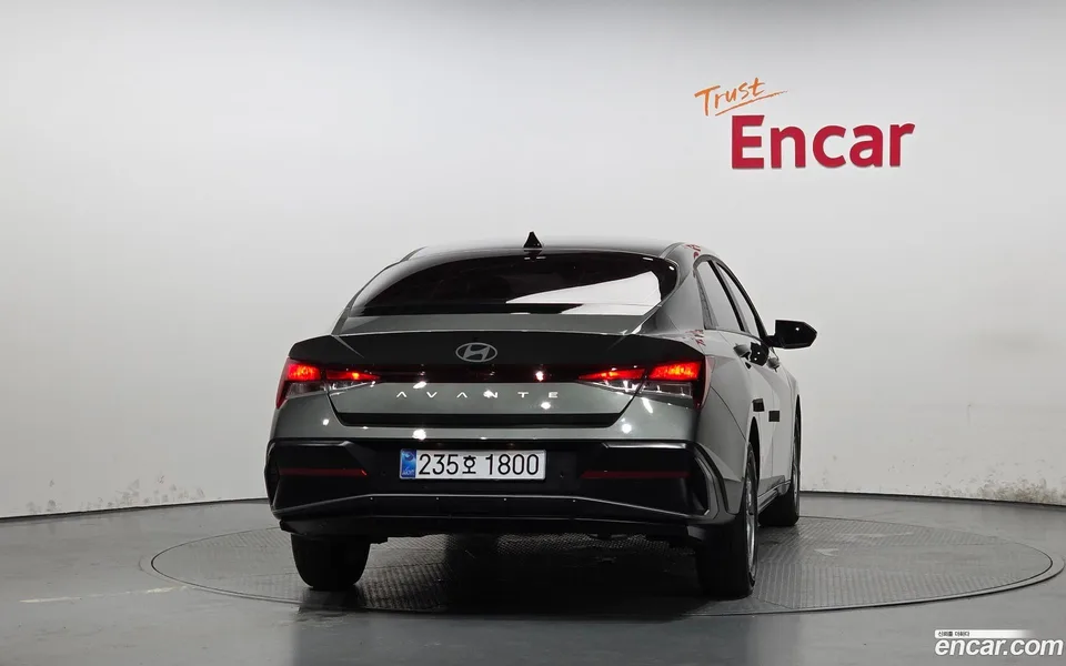 Hyundai Avante CN7 1.6 2025 — thumbnail 4