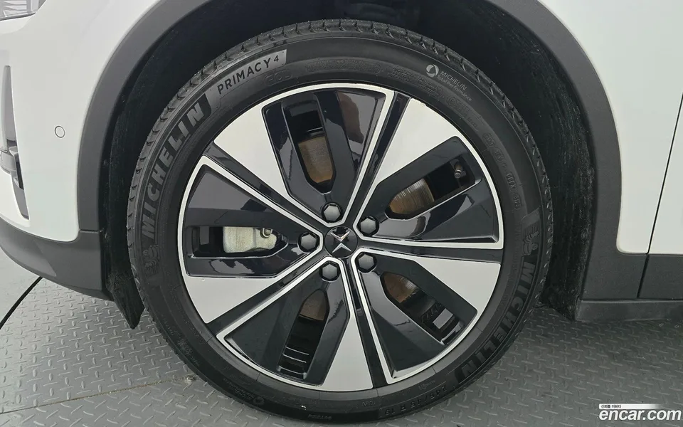 Polestar Polestar 2 2024 — thumbnail 2