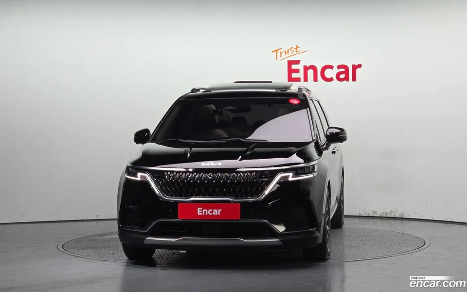 Kia Carnival 9 2022 — thumbnail 3