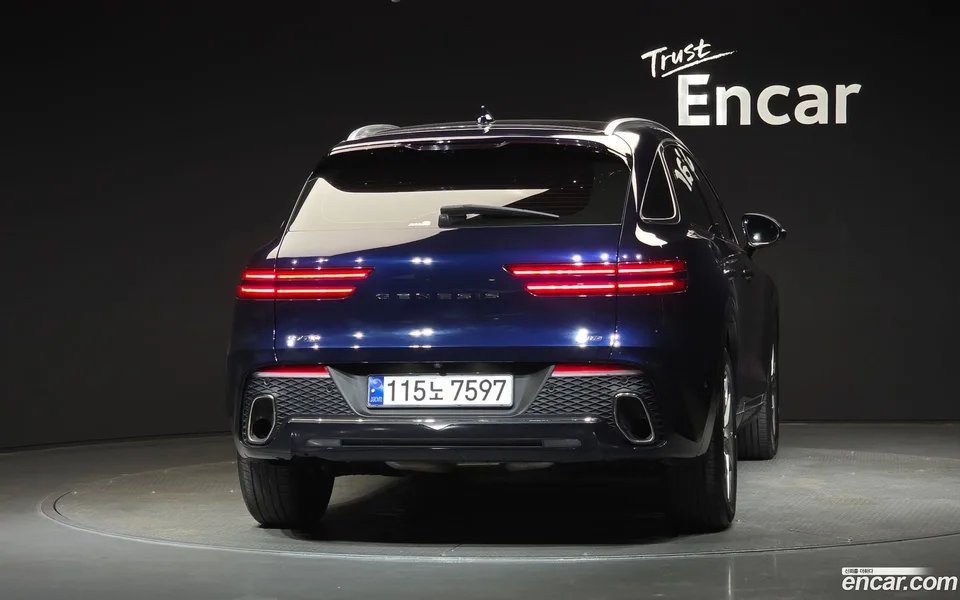Genesis GV70 2.5T AWD 2023 — thumbnail 4