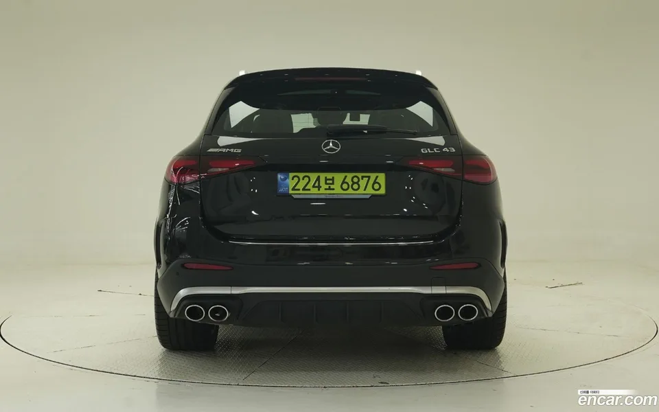Mercedes-Benz GLC-Class AMG GLC43 4MATIC 2025 — thumbnail 4