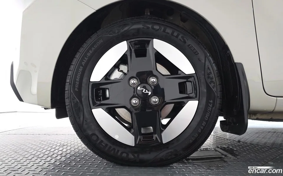 Kia Ray EV 2024 — thumbnail 5