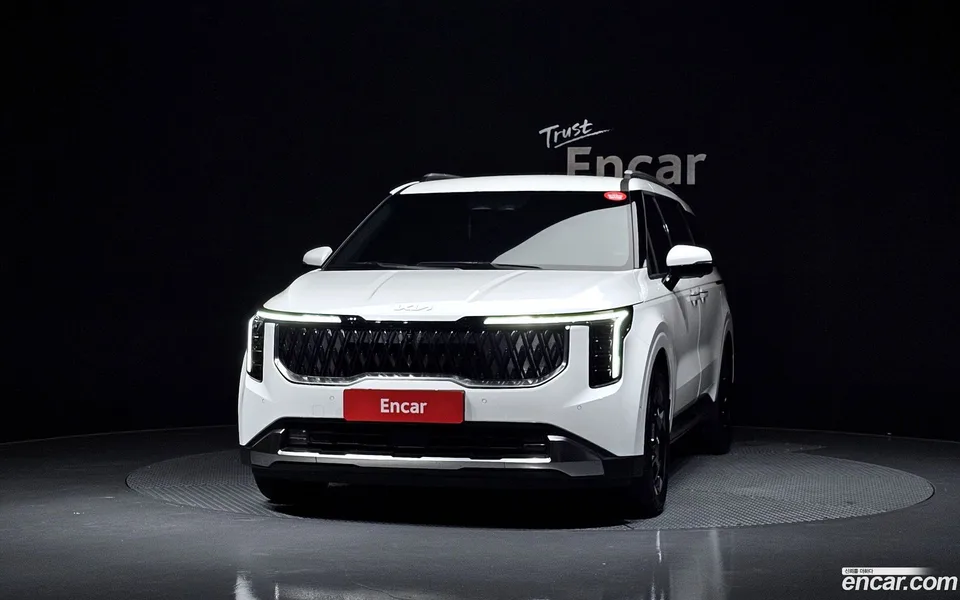 Kia Carnival HEV 9 2024 — thumbnail 3