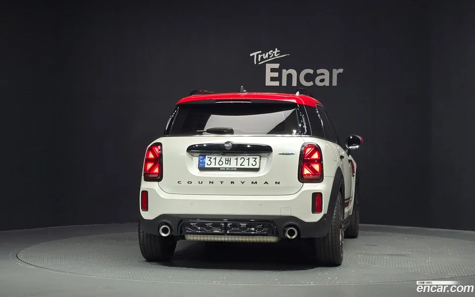 MINI Cooper S Countryman JCW 2023 — thumbnail 4