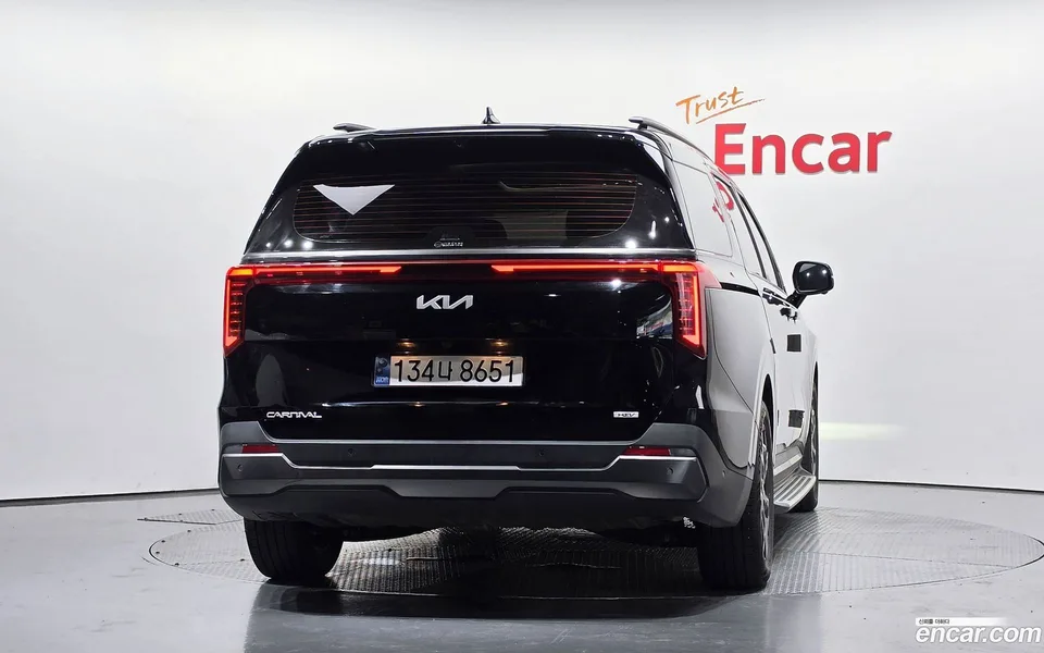 Kia Carnival HEV 7 2024 — thumbnail 4