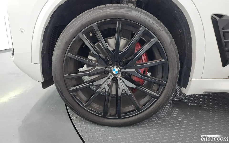 BMW X5 xDrive 40d M 2025 — thumbnail 2