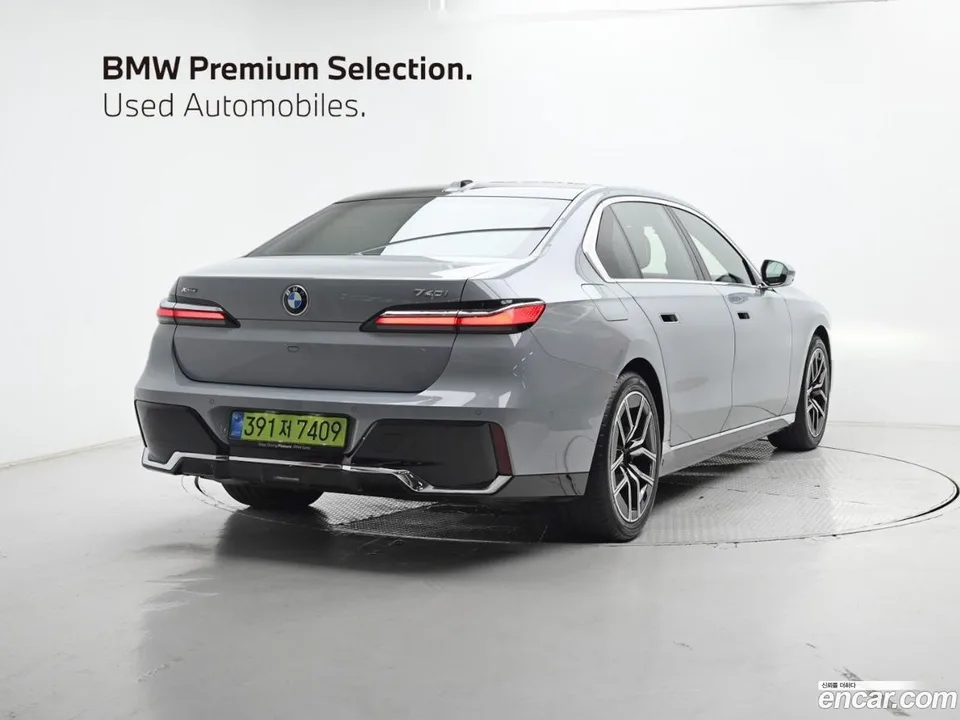 BMW 7 Series 740i xDrive M 2026 — thumbnail 2