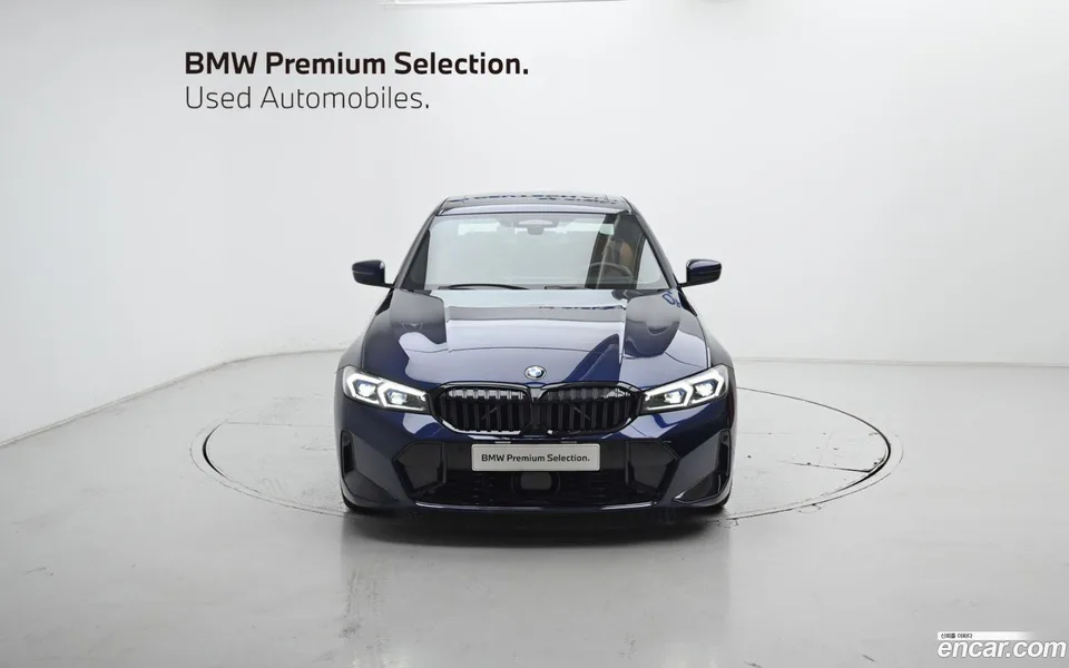BMW 3 Series 320i M 2025 — thumbnail 3