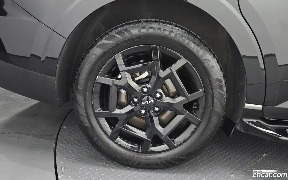 Kia Carnival HEV 9 2024 — thumbnail 2