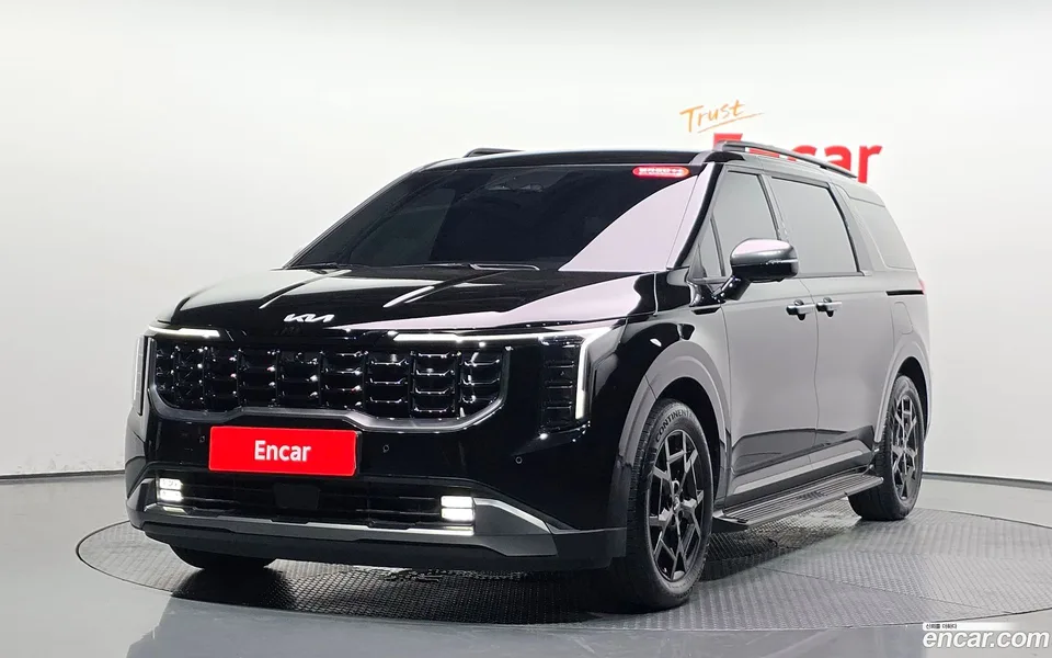 Kia Carnival HEV 9 2024 — photo 1, buy with delivery to Moscow