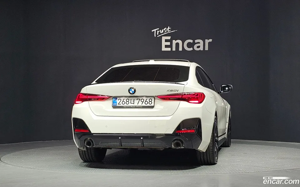 BMW 4 Series 420i M 2025 — thumbnail 4