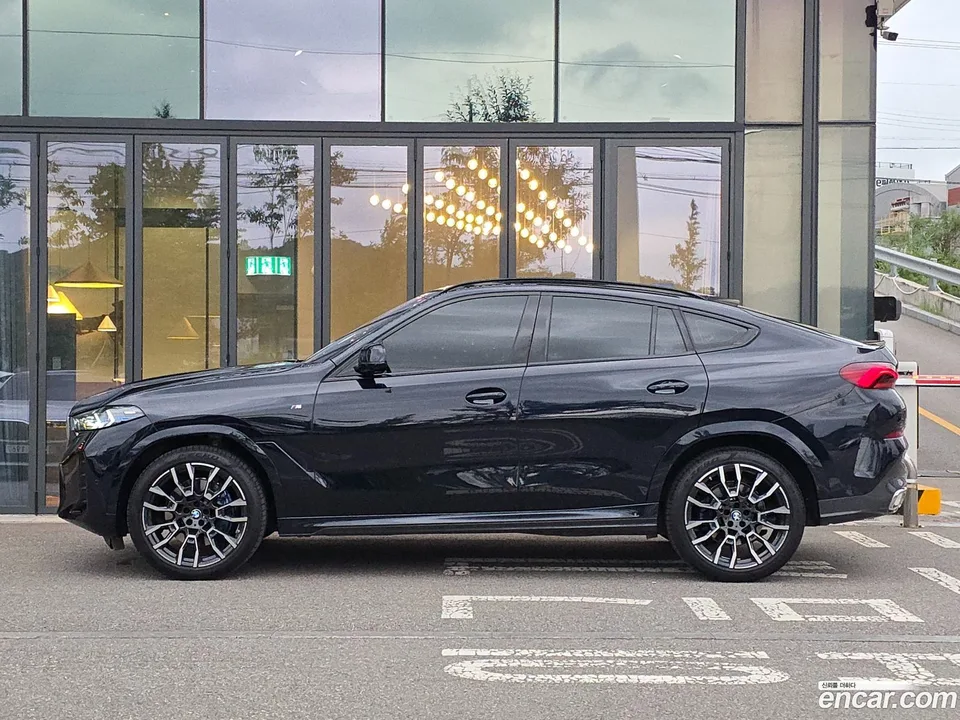 BMW X6 xDrive30d M 2025 — thumbnail 5