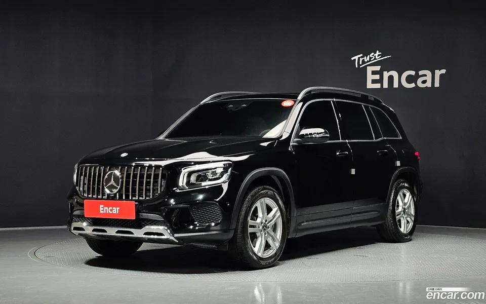 Mercedes-Benz GLB-Class GLB200 d 2022 — photo 1, buy with delivery to Moscow