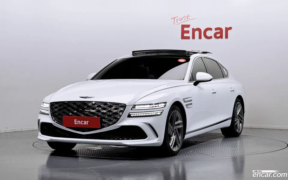 Genesis G80 2.5 AWD 2024 — photo 1, buy with delivery to Moscow